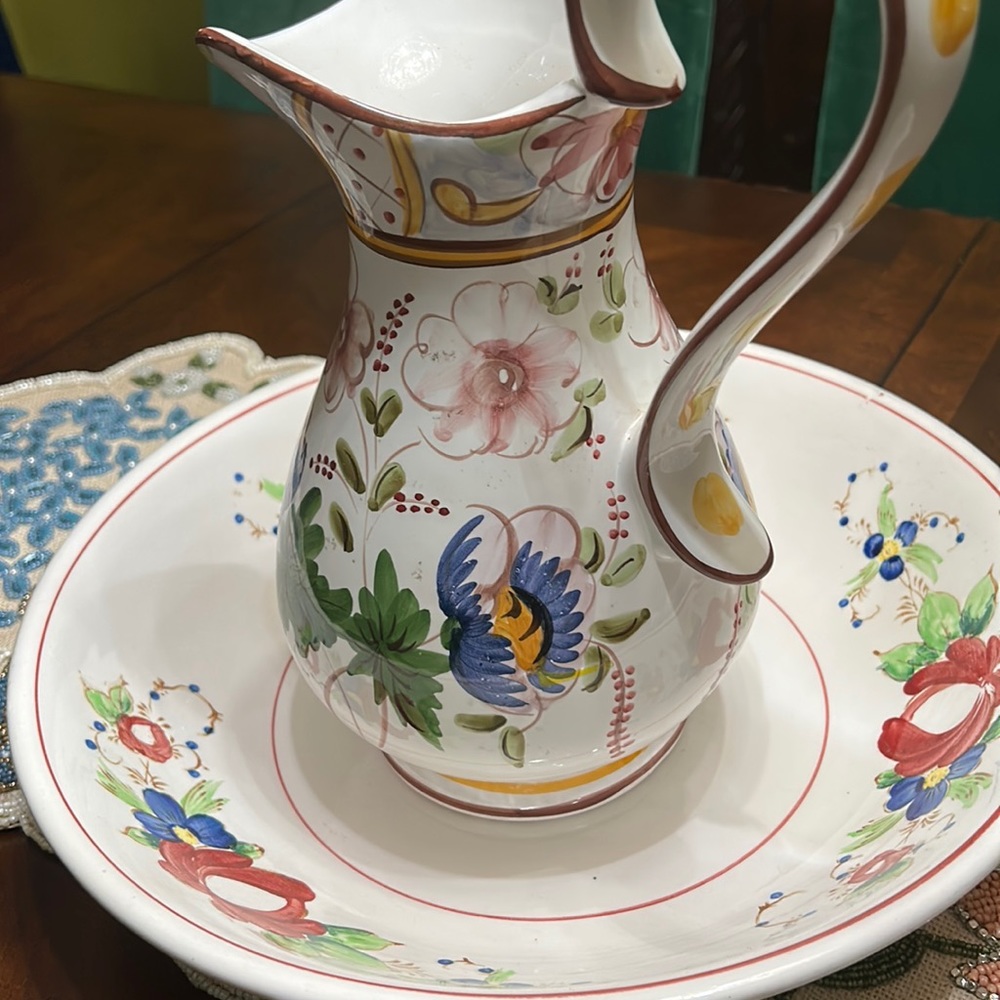 Multiple Color Vase Set